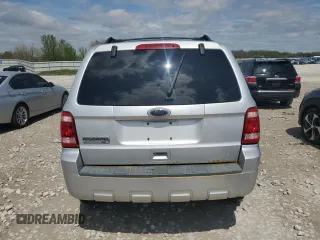 2010 Ford Escape XLT z VIN 1FMCU9D77AKC30116, wystawiony jako Copart lot #55429945 z przebiegiem 154 608 mil mil oraz Czysty tytuł • Clean title. Historia ofert i sprzedaży dostępna na DreamBid. Obrazek 6.