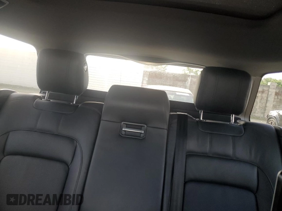2020 Land Rover Range Rover HSE with VIN SALGS2RU3LA589434, listed as a Copart auction lot 59988515 with 40,506 mi miles and Salvage title. Bid and sale history available at DreamBid. Image 10.