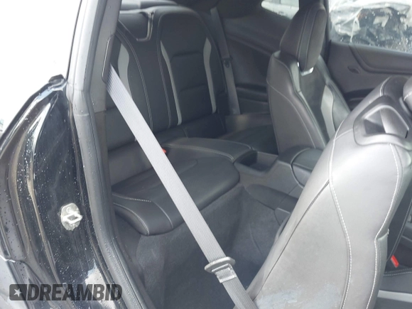 2019 Chevrolet Camaro 2SS with VIN 1G1FG1R70K0126995, listed as a IAAI auction lot 41946655 with 40,423 mi miles and . Bid and sale history available at DreamBid. Image 8.
