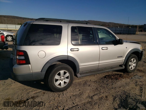 2007 Ford Explorer XLT with VIN 1FMEU73847UB66380, listed as a Copart auction lot 47438215 with 233,159 mi miles and Salvage Title. Bid and sale history available at carsss.com. Image 3.