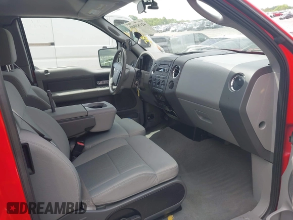 2007 Ford F-150 XLT z VIN 1FTPX14V87FB61659, wystawiony jako IAAI lot #42183080 z przebiegiem 180 988 mil mil oraz . Historia ofert i sprzedaży dostępna na DreamBid. Obrazek 5.