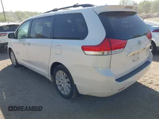 2014 Toyota Sienna Limited with VIN 5TDDK3DC2ES089477, listed as a IAAI auction lot 42217213 with 182,616 mi miles and . Bid and sale history available at DreamBid. Image 3.