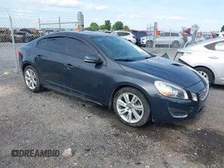 2012 Volvo S60 T6 z VIN YV1902FHXC2116308, wystawiony jako IAAI lot #42160277 z przebiegiem 159 251 mil mil oraz . Historia ofert i sprzedaży dostępna na DreamBid. Obrazek 1.