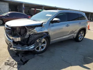 2015 Toyota Highlander Limited with VIN 5TDDKRFH2FS204155, listed as a Copart auction lot 65533485 with 117,161 mi miles and Salvage title. Bid and sale history available at DreamBid. Image 1.