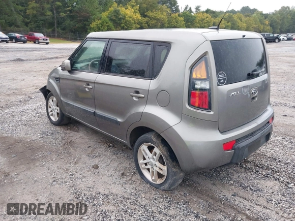 2011 Kia Soul + with VIN KNDJT2A26B7244527, listed as a IAAI auction lot 40332991 with 178,318 mi miles and . Bid and sale history available at DreamBid. Image 3.