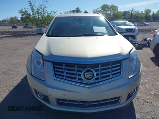 2013 Cadillac SRX Performance Collection with VIN 3GYFNDE39DS654591, listed as a IAAI auction lot 41855098 with 114,965 mi miles. Bid and sale history available at carsss.com. Image 12.
