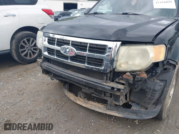 2010 Ford Escape Limited с VIN 1FMCU0E78AKA62013, выставлен на аукционе IAAI как лот 42426819 с пробегом 196 842 миль миль и . История ставок и продаж доступна на DreamBid. Изображение 13.