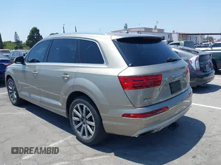 2017 Audi Q7 Premium Plus with VIN WA1LAAF79HD033100, listed as a IAAI auction lot 42614847 with 118,774 mi miles and . Bid and sale history available at DreamBid. Image 3.