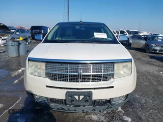2009 Lincoln MKX with VIN 2LMDU68C49BJ03277, listed as a IAAI auction lot 41342935 with 140,674 mi miles. Bid and sale history available at carsss.com. Image 12.