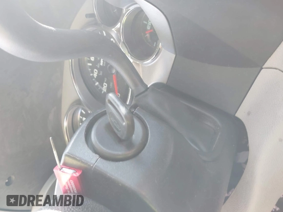 2008 Chevrolet Silverado 1500 Work Truck with VIN 2GCEC13C181113268, listed as a IAAI auction lot 41995026 with 131,071 mi miles and . Bid and sale history available at DreamBid. Image 11.