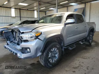 2017 Toyota Tacoma SR5 with VIN 3TMCZ5AN4HM105532, listed as a Copart auction lot 63367315 with 98,438 mi miles and Clean title. Bid and sale history available at DreamBid. Image 1.