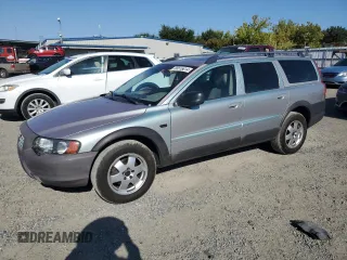 2004 Volvo V70 XC70 with VIN YV1SZ59H541154315, listed as a Copart auction lot 68516614 with 0 mi miles and Clean Title. Bid and sale history available at carsss.com. Image 1.