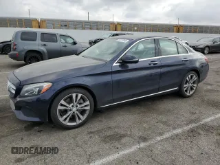 2016 Mercedes-Benz C 300 z VIN 55SWF4JB4GU168864, wystawiony jako Copart lot #54177845 z przebiegiem 102 967 mil mil oraz Szkoda całkowita • Salvage title. Historia ofert i sprzedaży dostępna na DreamBid. Obrazek 1.