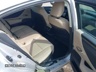 2019 Lexus ES 350 with VIN 58ABZ1B17KU040330, listed as a IAAI auction lot 42448444 with 86,126 mi miles and . Bid and sale history available at DreamBid. Image 8.