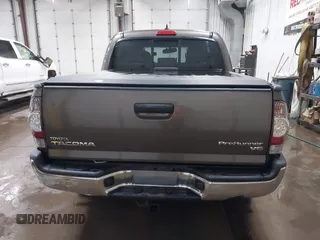 2014 Toyota Tacoma PreRunner with VIN 3TMJU4GNXEM164507, listed as a IAAI auction lot 42118984 with 183,101 mi miles and . Bid and sale history available at DreamBid. Image 17.