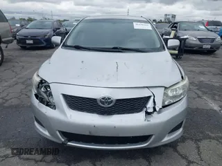 2010 Toyota Corolla z VIN 2T1BU4EE5AC365130, wystawiony jako IAAI lot #41528261 z przebiegiem 108 136 mil mil oraz . Historia ofert i sprzedaży dostępna na DreamBid. Obrazek 12.