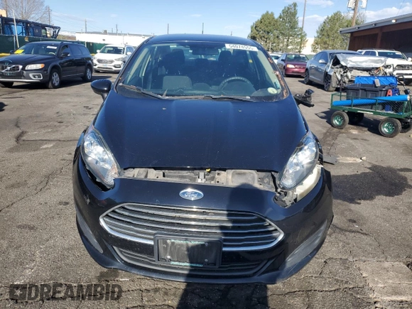 2019 Ford Fiesta SE z VIN 3FADP4BJXKM109534, wystawiony jako Copart lot #54074555 z przebiegiem 84 360 mil mil oraz Szkoda całkowita • Salvage title. Historia ofert i sprzedaży dostępna na DreamBid. Obrazek 5.