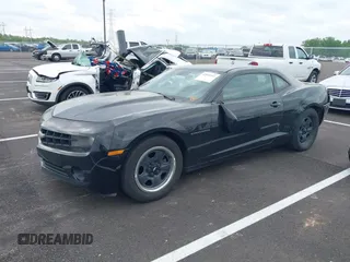2012 Chevrolet Camaro 2LS z VIN 2G1FA1E32C9154339, wystawiony jako IAAI lot #42041941 z przebiegiem 130 772 mil mil oraz . Historia ofert i sprzedaży dostępna na DreamBid. Obrazek 2.