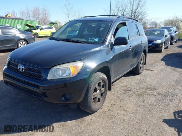 2007 Toyota RAV4 with VIN JTMBD33V676026194, listed as a IAAI auction lot 42001542 with 188,991 mi miles. Bid and sale history available at carsss.com. Image 2.
