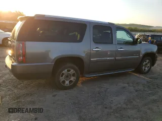 2012 GMC Yukon XL Denali with VIN 1GKS2MEF8CR200877, listed as a Copart auction lot 53282365 with 267,265 mi miles and Salvage Title. Bid and sale history available at carsss.com. Image 3.