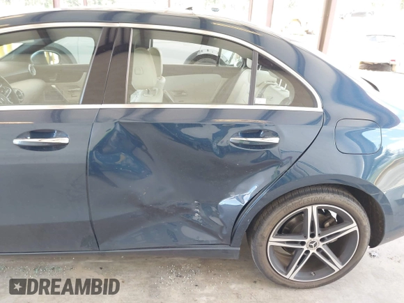 2022 Mercedes-Benz A 220 with VIN W1K3G4FB8NJ331957, listed as a IAAI auction lot 42135448 with 25,934 mi miles and . Bid and sale history available at DreamBid. Image 6.