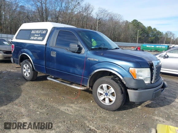 2013 Ford F-150 XL with VIN 1FTMF1CM1DKG40796, listed as a IAAI auction lot 41208425 with 154,987 mi miles and . Bid and sale history available at carsss.com. Image 1.