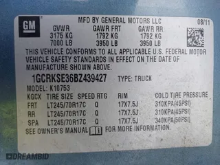 2011 Chevrolet Silverado 1500 LT with VIN 1GCRKSE36BZ439427, listed as a IAAI auction lot 41407207 with 174,094 mi miles. Bid and sale history available at carsss.com. Image 9.