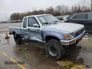1991 Toyota Pickup DLX z VIN JT4VN13GXM5041525, wystawiony jako Copart lot #80709474 z przebiegiem 309 094 mil mil oraz Szkoda całkowita • Salvage title. Historia ofert i sprzedaży dostępna na DreamBid. Obrazek 4.