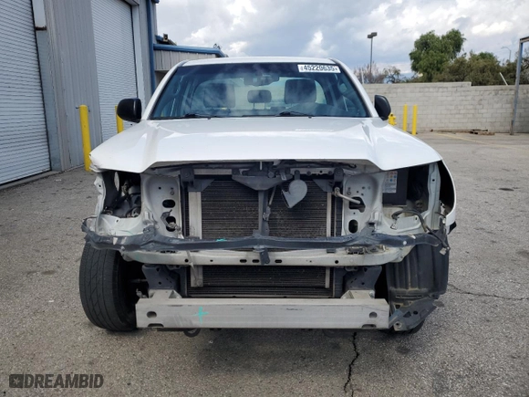 2013 Toyota Tacoma with VIN 5TFNX4CN1DX031206, listed as a Copart auction lot 45220635 with 181,354 mi miles and Salvage Title. Bid and sale history available at carsss.com. Image 5.