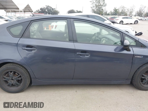 2015 Toyota Prius Four with VIN JTDKN3DU9F0467662, listed as a IAAI auction lot 42008838 with 42,598 mi miles. Bid and sale history available at carsss.com. Image 13.