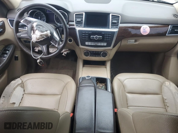 2012 Mercedes-Benz M ML 350 with VIN 4JGDA5HB4CA077935, listed as a Copart auction lot 45930305 with Not Provided miles and Non Repairable. Bid and sale history available at carsss.com. Image 8.