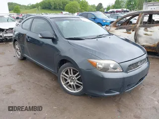 2007 Scion tC Spec z VIN JTKDE177570172801, wystawiony jako IAAI lot #42232540 z przebiegiem 251 571 mil mil oraz . Historia ofert i sprzedaży dostępna na DreamBid. Obrazek 1.