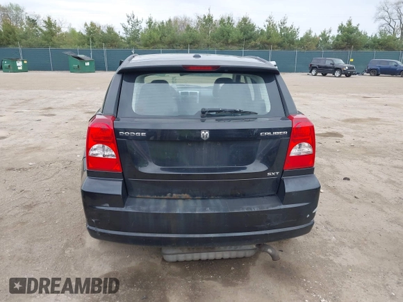 2009 Dodge Caliber SXT z VIN 1B3HB48A79D236542, wystawiony jako IAAI lot #42138476 z przebiegiem Nie podano mil oraz . Historia ofert i sprzedaży dostępna na DreamBid. Obrazek 16.