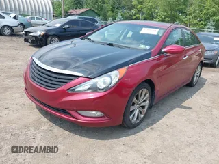 2012 Hyundai Sonata SE z VIN 5NPEC4AC0CH411449, wystawiony jako IAAI lot #42495294 z przebiegiem 109 080 mil mil oraz . Historia ofert i sprzedaży dostępna na DreamBid. Obrazek 2.