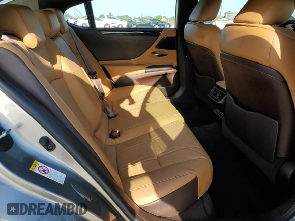2019 Lexus ES 350 with VIN 58ABZ1B11KU011020, listed as a Copart auction lot 52453575 with 38,982 mi miles and Non Repairable. Bid and sale history available at DreamBid. Image 10.