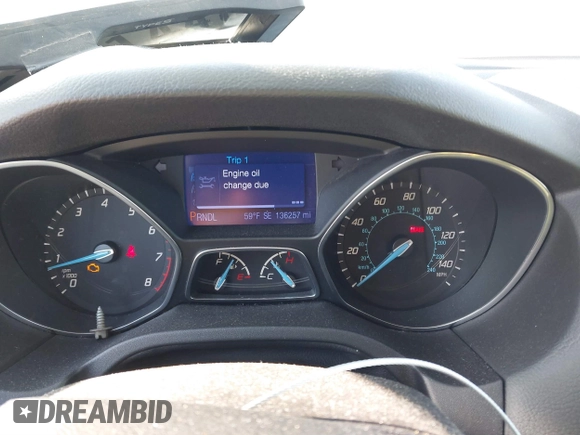 2013 Ford Focus SE with VIN 1FADP3K29DL220311, listed as a IAAI auction lot 41790487 with 136,257 mi miles. Bid and sale history available at carsss.com. Image 7.