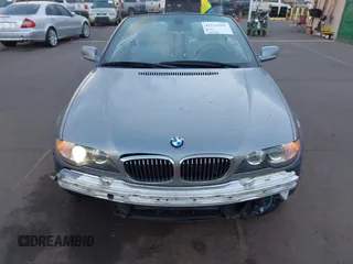2005 BMW 3 Series 325Ci with VIN WBABW33475PL38577, listed as a IAAI auction lot 41734505 with 69,238 mi miles and . Bid and sale history available at carsss.com. Image 6.