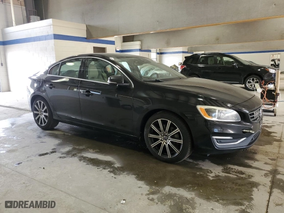 2016 Volvo S60 T6 Drive-E Platinum with VIN YV149MFM8G2404830, listed as a Copart auction lot 49502005 with 128,508 mi miles and Salvage Title. Bid and sale history available at carsss.com. Image 4.