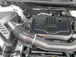 2025 Chevrolet Blazer LT with VIN 3GNKBHR45SS233303, listed as a Copart auction lot 86464735 with 5,625 mi miles and Non repairable. Bid and sale history available at DreamBid. Image 13.