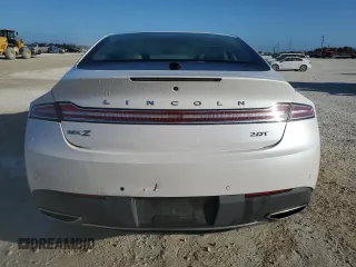 2019 Lincoln MKZ Standard with VIN 3LN6L5A98KR605040, listed as a Copart auction lot 77235584 with 0 mi miles and Salvage Title. Bid and sale history available at carsss.com. Image 6.