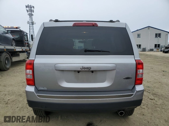 2016 Jeep Patriot Sport SE with VIN 1C4NJPBA8GD787607, listed as a Copart auction lot 52623695 with 82,194 mi miles and Salvage Title. Bid and sale history available at carsss.com. Image 6.