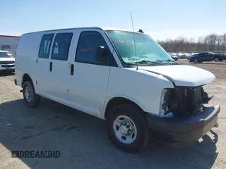 2019 Chevrolet Express Cargo Van with VIN 1GCWGAFG7K1196113, listed as a IAAI auction lot 41961791 with 80,015 mi miles. Bid and sale history available at carsss.com. Image 1.