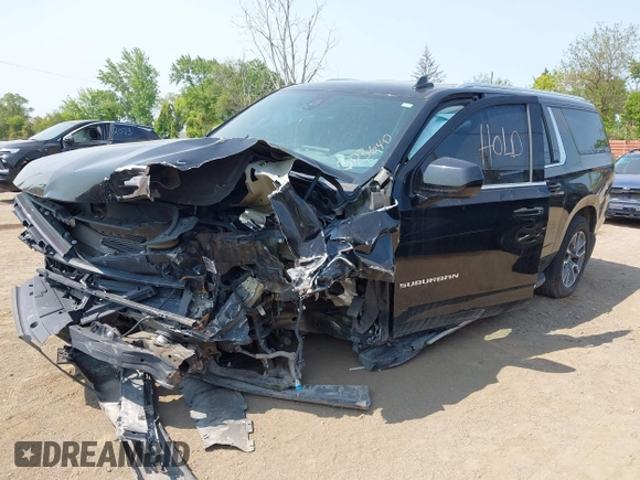 2021 Chevrolet Suburban LS z VIN 1GNSKBKD5MR303640, wystawiony jako IAAI lot #42359585 z przebiegiem Nie podano mil oraz . Historia ofert i sprzedaży dostępna na DreamBid. Obrazek 2.