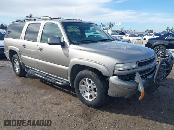 2002 Chevrolet Suburban Z71 with VIN 3GNFK16T32G267554, listed as a IAAI auction lot 41359504 with 186,058 mi miles. Bid and sale history available at carsss.com. Image 1.