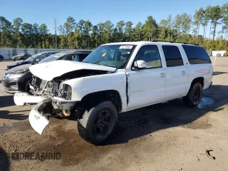 2002 GMC Yukon XL SLT with VIN 1GKEC16ZX2J121564, listed as a Copart auction lot 76110464 with 0 mi miles and Salvage Title. Bid and sale history available at carsss.com. Image 1.