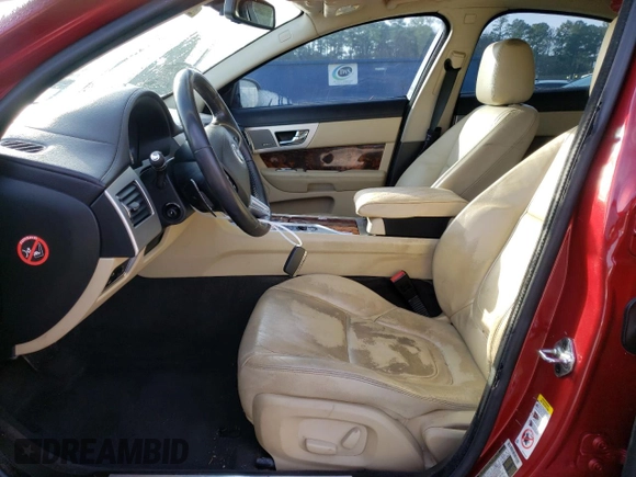 2013 Jaguar XF I4 RWD with VIN SAJWA0ES1DPS68698, listed as a Copart auction lot 86886304 with 99,260 mi miles and Salvage Title. Bid and sale history available at carsss.com. Image 7.
