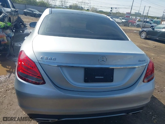 2016 Mercedes-Benz C-Class C 300 Luxury with VIN 55SWF4KB1GU177620, listed as a IAAI auction lot 41907703 with 115,779 mi miles. Bid and sale history available at carsss.com. Image 17.
