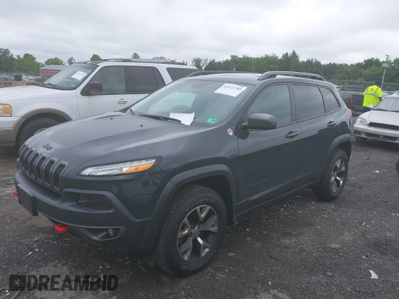 2017 Jeep Cherokee Trailhawk z VIN 1C4PJMBS2HW532974, wystawiony jako IAAI lot #42523785 z przebiegiem 74 272 mil mil oraz . Historia ofert i sprzedaży dostępna na DreamBid. Obrazek 17.