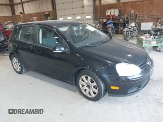 2008 Volkswagen Rabbit S z VIN WVWDB71K28W336276, wystawiony jako IAAI lot #42078908 z przebiegiem 221 180 mil mil oraz . Historia ofert i sprzedaży dostępna na DreamBid. Obrazek 1.
