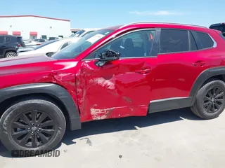 2024 Mazda CX-50 S Select with VIN 7MMVABAM4RN242452, listed as a IAAI auction lot 42027929 with 8,931 mi miles and . Bid and sale history available at DreamBid. Image 6.
